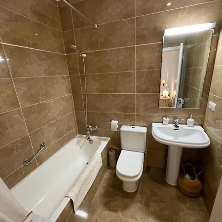 Luminoso En El Centro De Apartment *